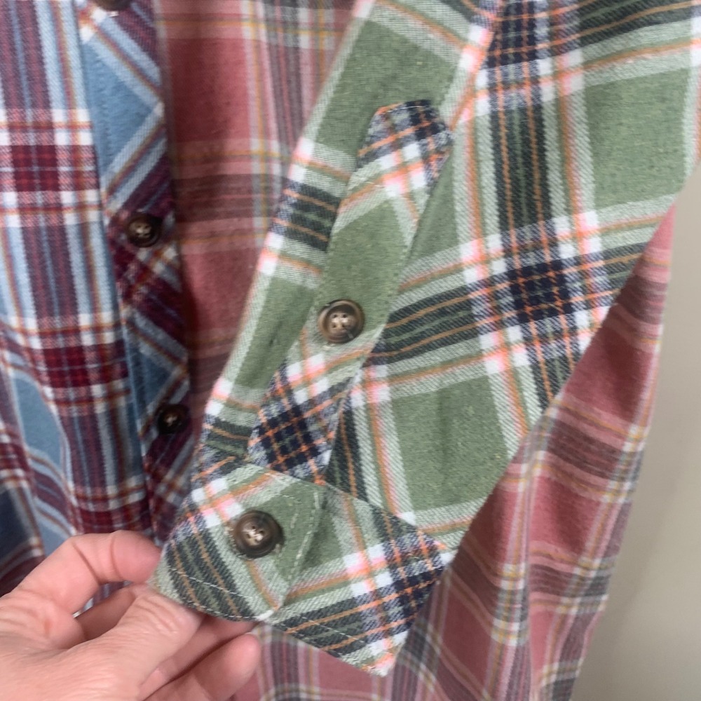 Oli and Hali Mixed Plaid Real World Duster Long Flannel Button Down Size Medium - Picture 7 of 11